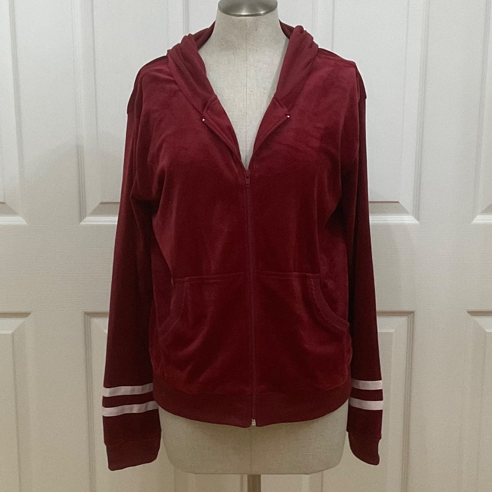 Hotouch maroon velvet tracksuit